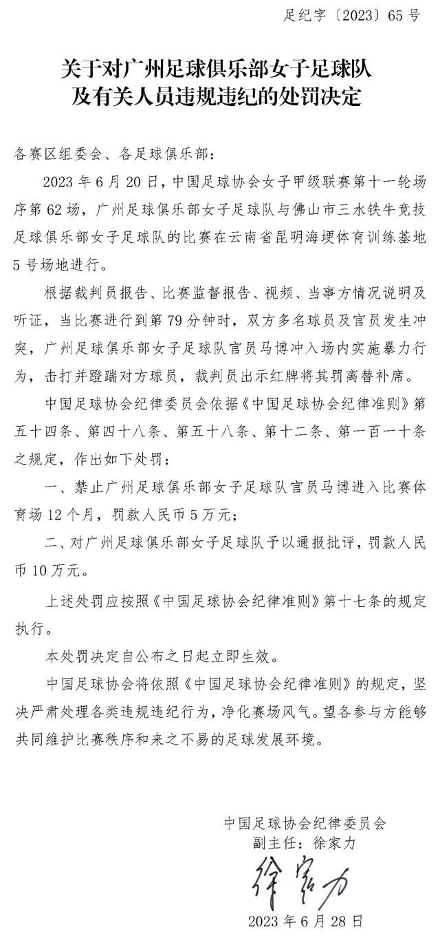 　　　　而双刃剑的另外一面就是，让本片变得时期感很是的强烈。